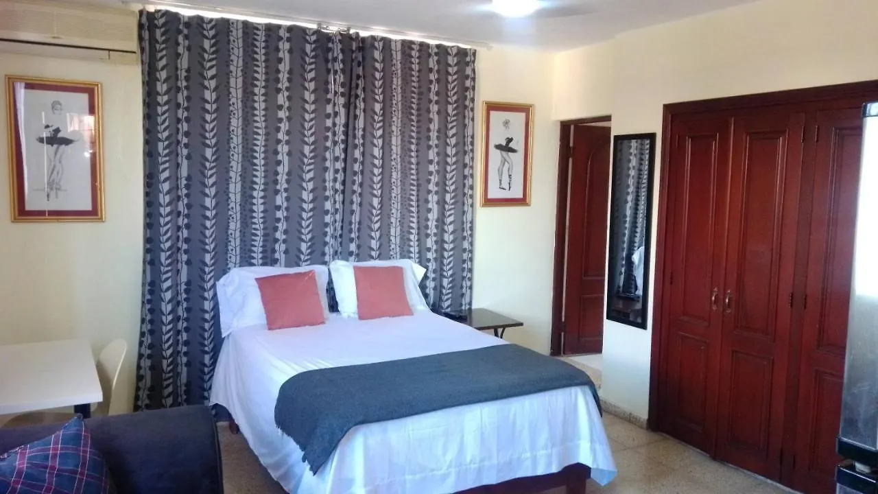 Bed and Breakfast D9 Casa de Huespedes Santo Domingo