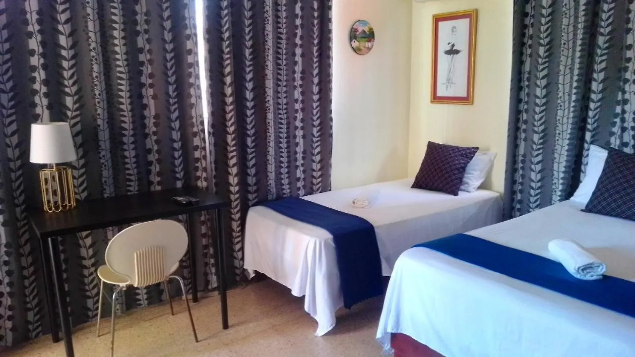 Bed and Breakfast D9 Casa de Huespedes Santo Domingo 0*,  República Dominicana